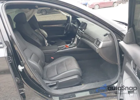 2021 Honda Accord Sport z USA, uszkodzony, nr VIN 1HGCV1F35MA118794